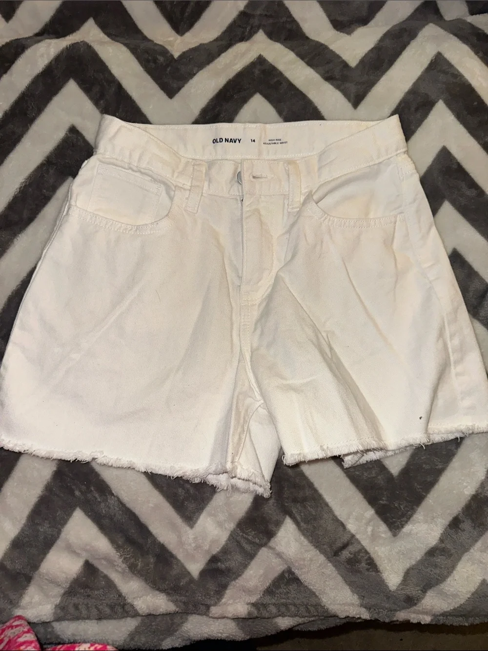 Old Navy White Denim Frayed Hem Shorts